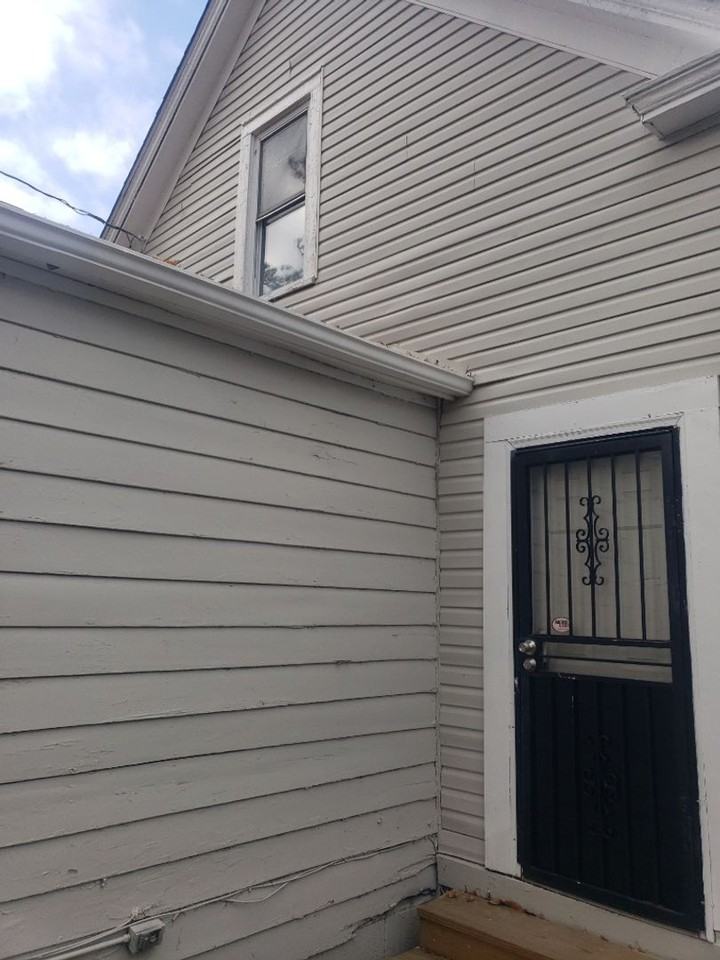 12608 Holborn Ave - Photo 6 of 21