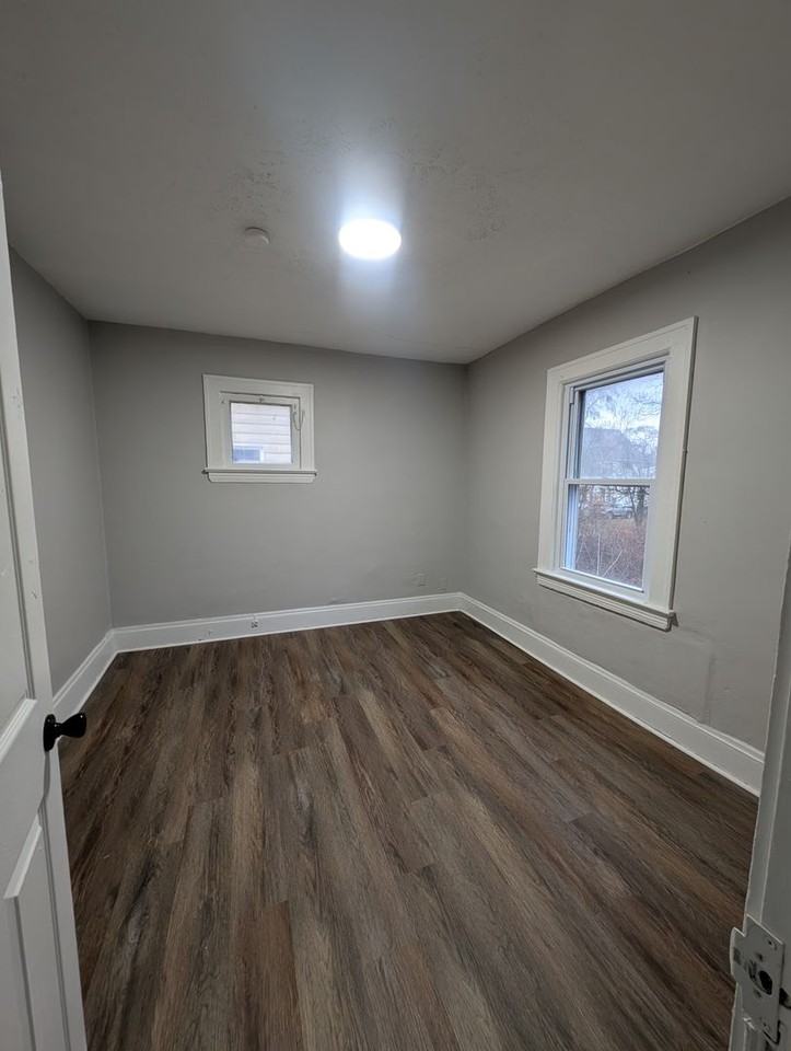 13316 Edgewood Ave - Photo 7 of 11