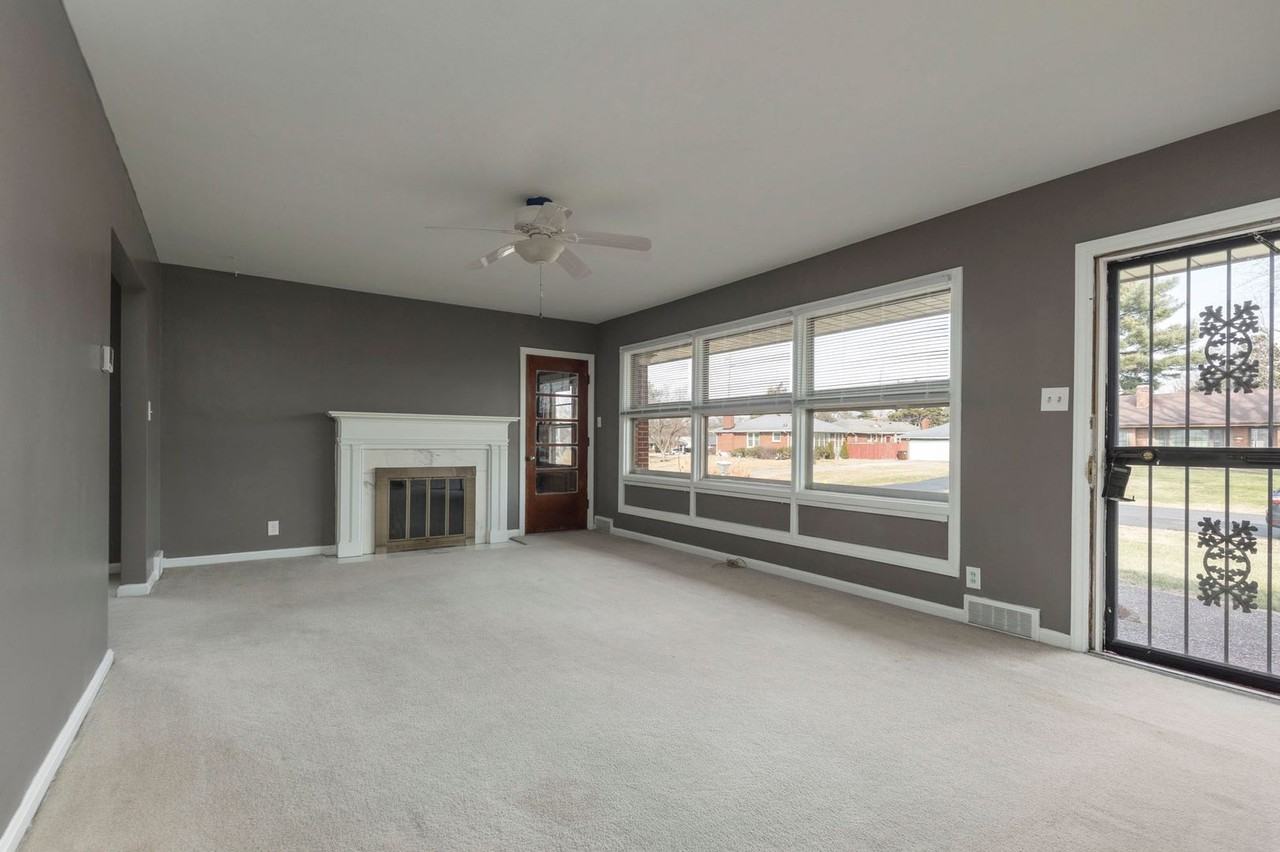 3706 Chevy Chase Rd - Photo 5 of 34