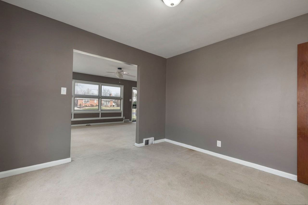 3706 Chevy Chase Rd - Photo 7 of 34