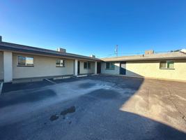 featured image of 416 W 12th St