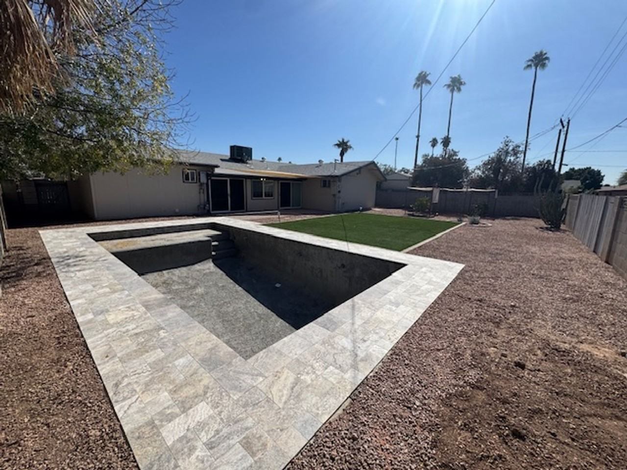 2726 S Rita Ln - Photo 3 of 20