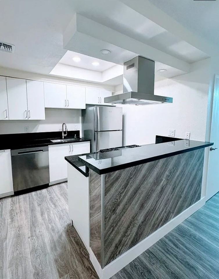 2723 Matheson Way - Photo 4 of 10