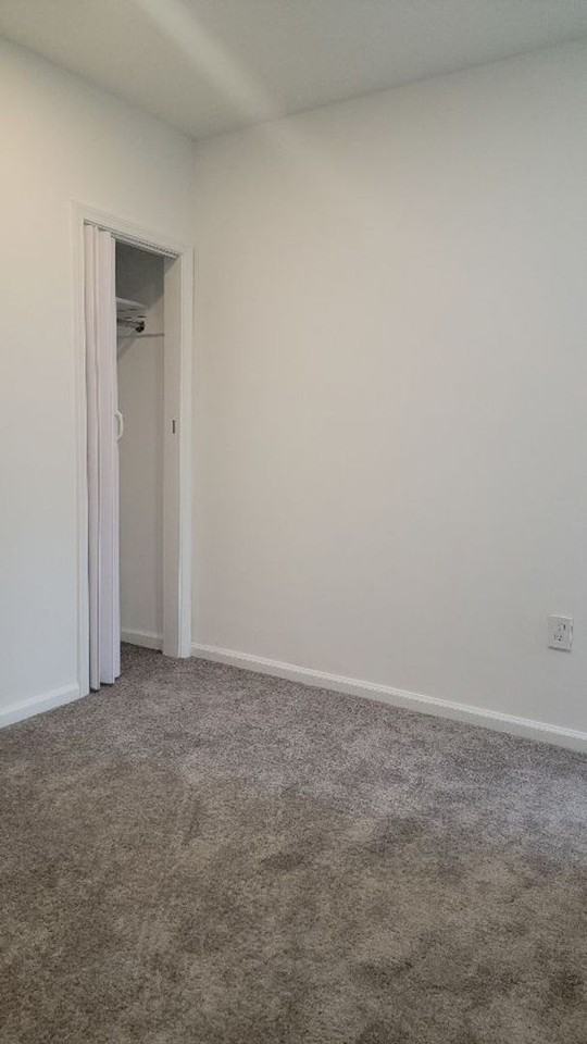 254 N Wilton St - Photo 2 of 11