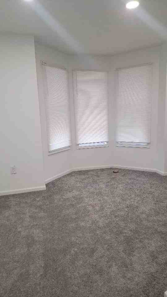 254 N Wilton St - Photo 4 of 11