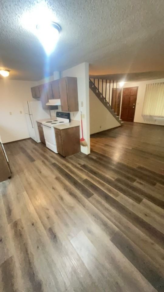 1020-1040 E. 26th Ave. - Photo 2 of 3