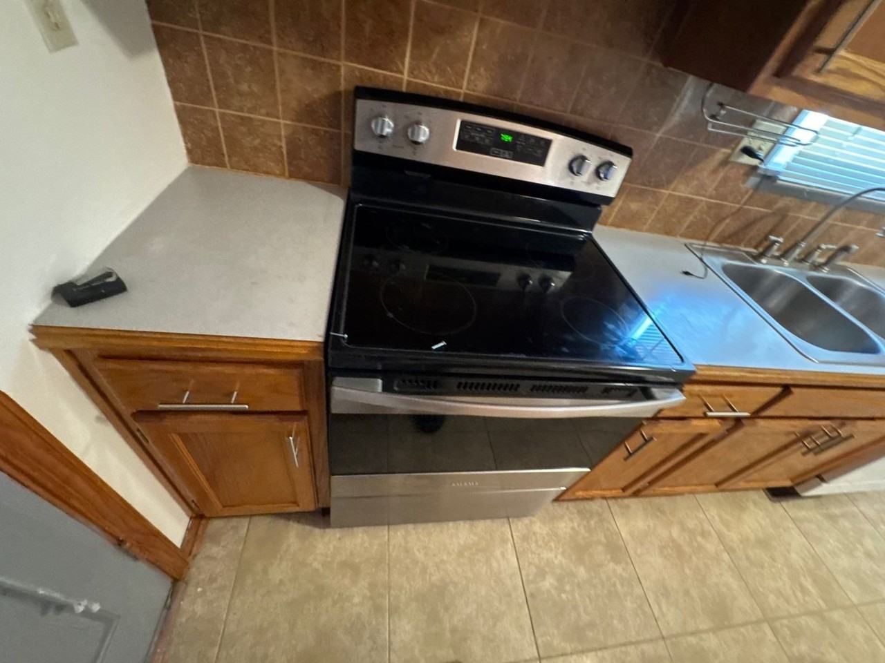 11508 E 51st St - Photo 6 of 35