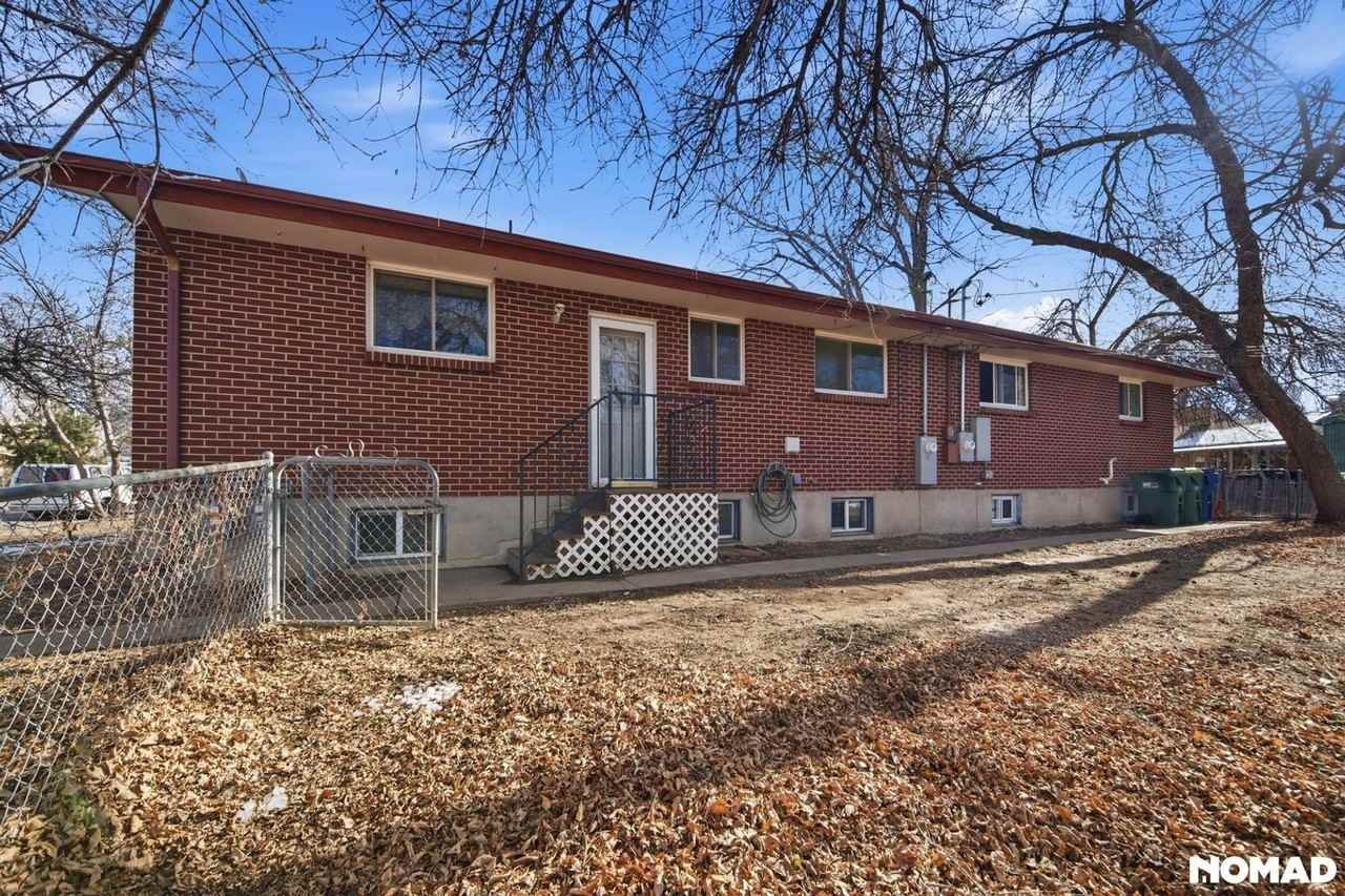 1182 W Ida Ave - Photo 3 of 22