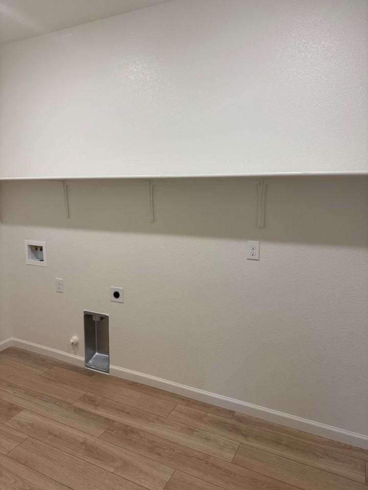 6320 Snow Beauty Way - Photo 4 of 13