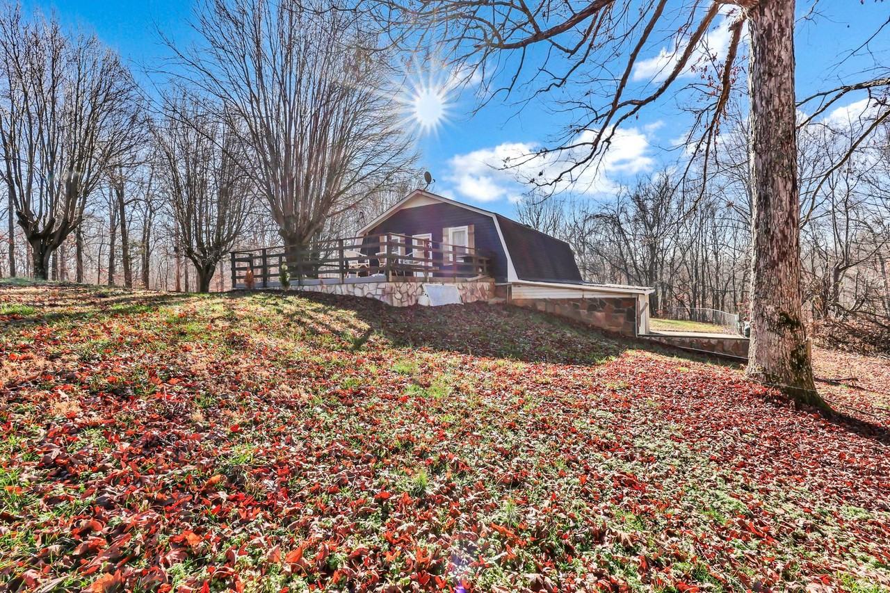 398 Frontier Ln - Photo 2 of 44