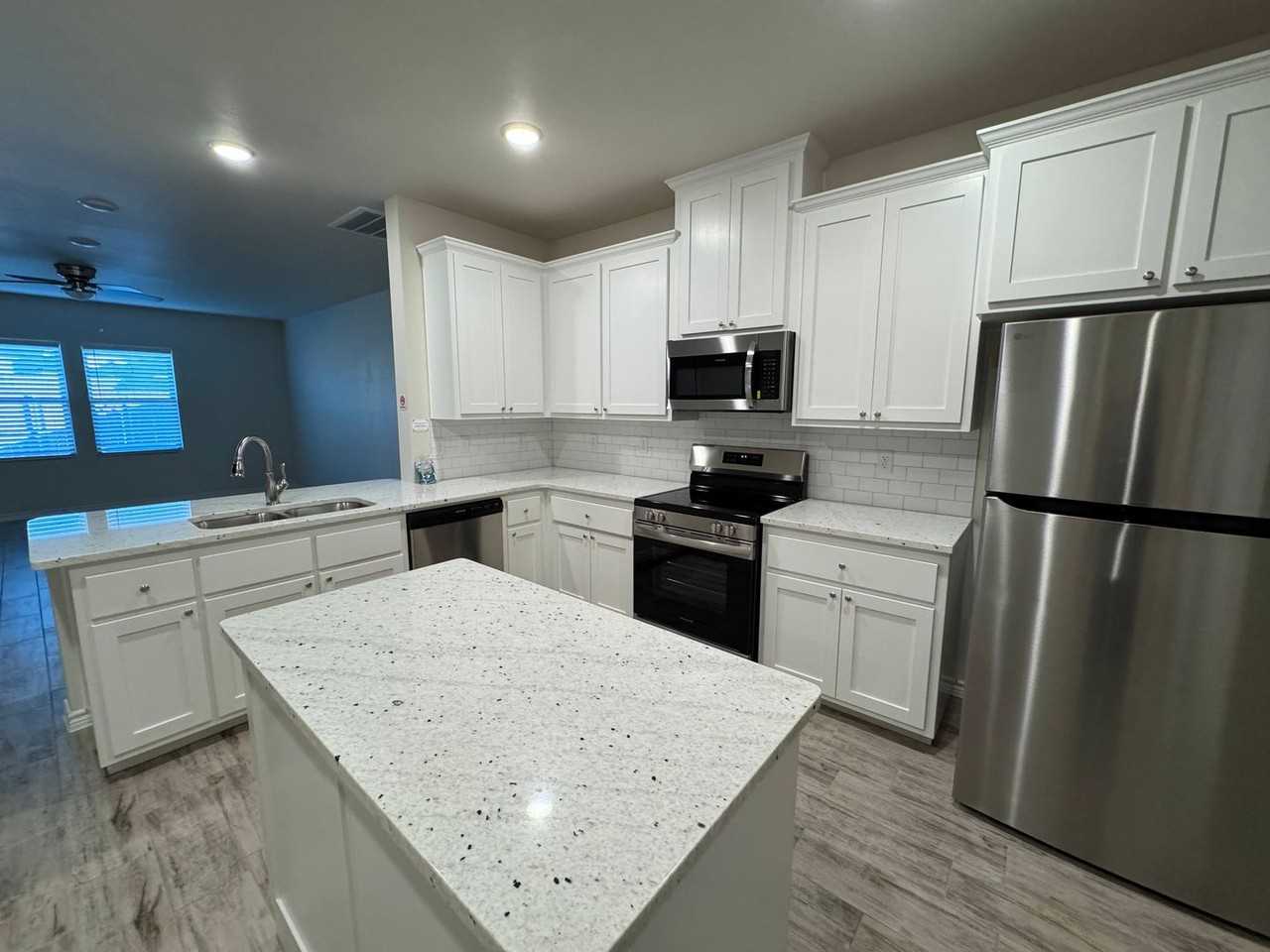 5108 Rose Petal Ct - Photo 6 of 25