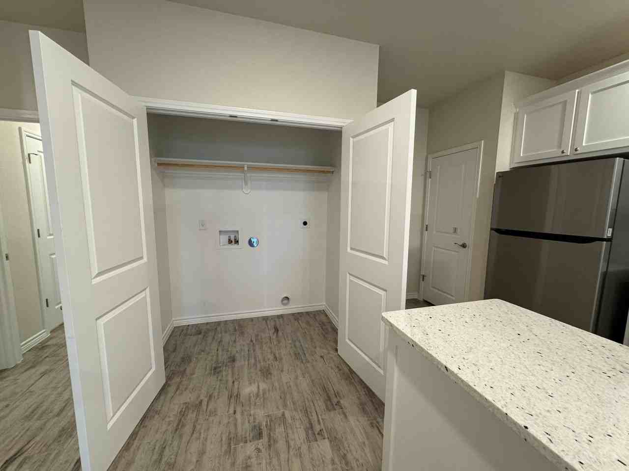 5106 Rose Petal Ct - Photo 5 of 24