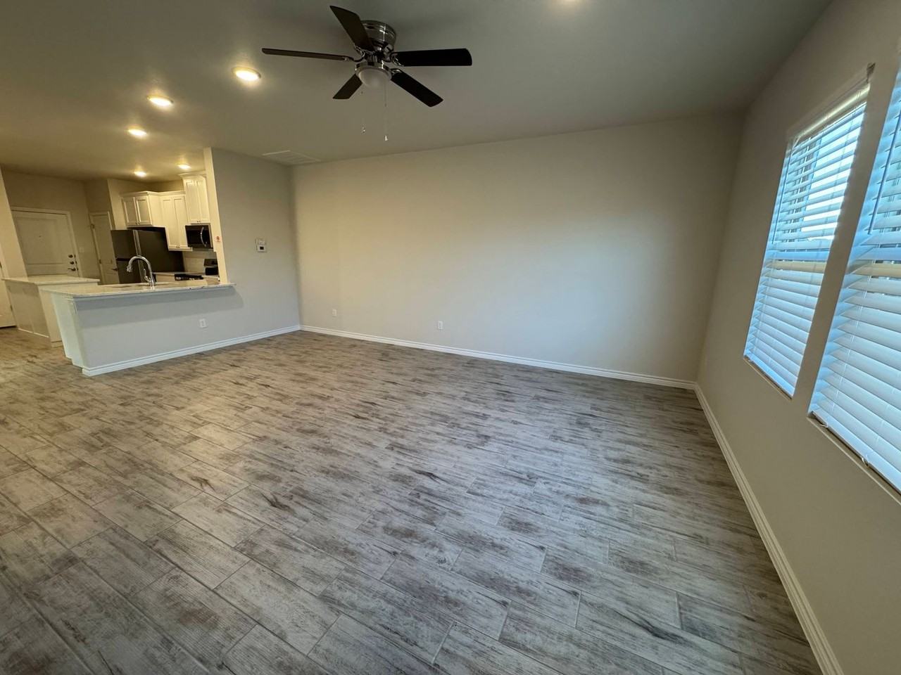 5106 Rose Petal Ct - Photo 7 of 24