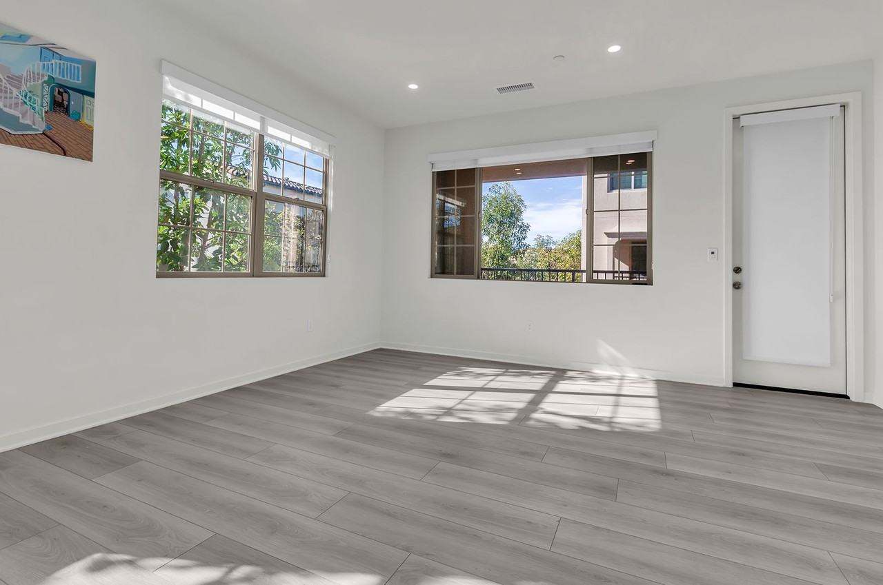 711 Spring Gdn - Photo 5 of 21