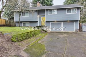 featured image of 16559 Sw Shane Ct