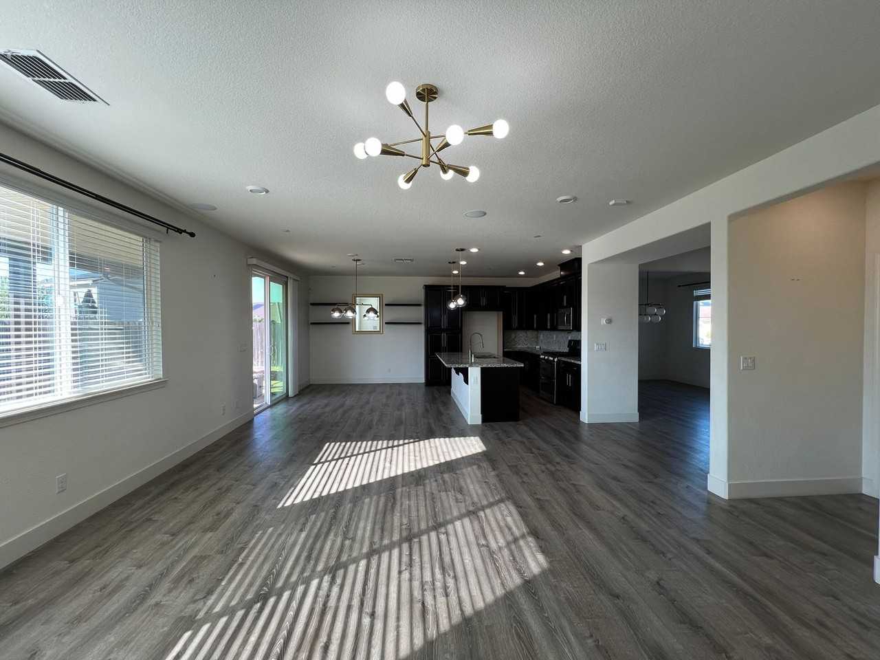 5034 Birch Valley Way - Photo 5 of 20