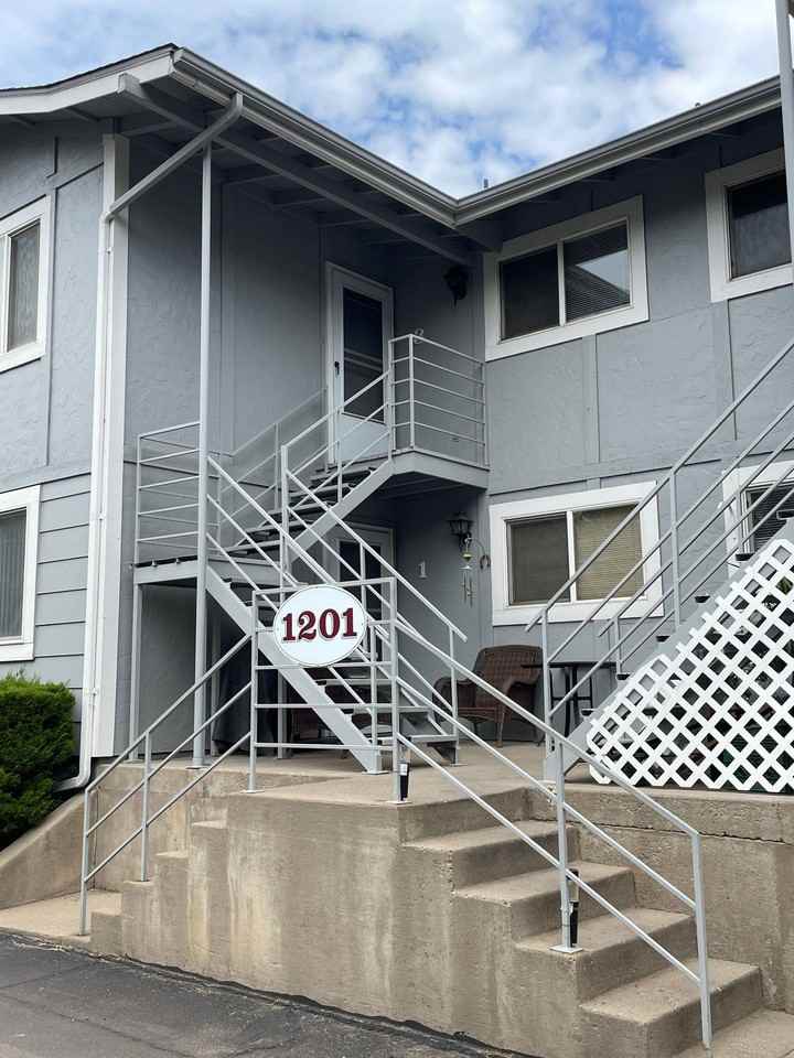 1201 Florida Rd #1 - Photo 3 of 28