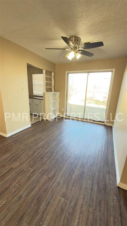 5311 Nw Cherry Ave - Photo 2 of 12