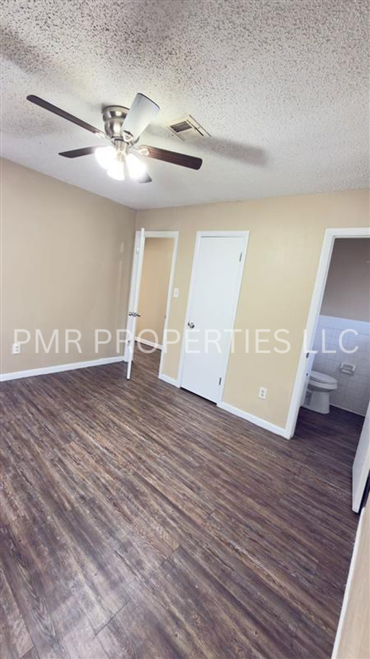 5311 Nw Cherry Ave - Photo 7 of 12