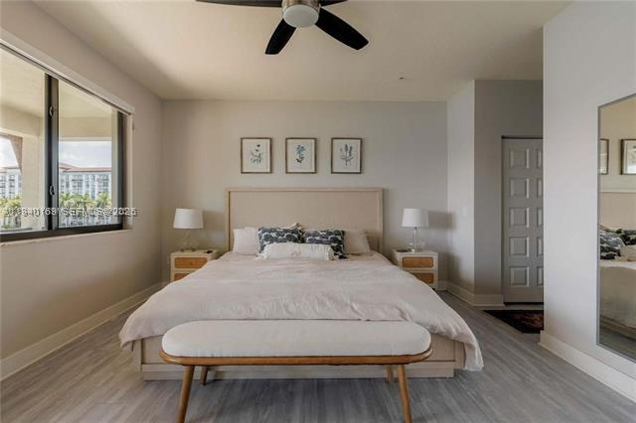 4714 4714 NW 84th Ct th 4714 - Photo 5 of 11