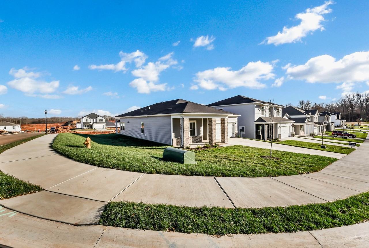 2364 Woodmeadow Dr - Photo 3 of 30