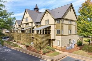 featured image of 650 Dekalb St #2215