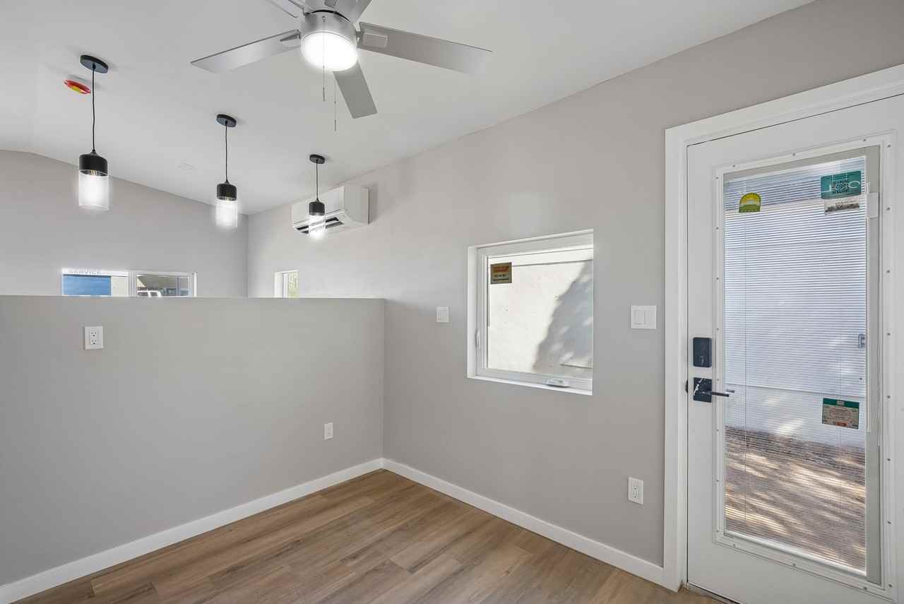 890 E Ash St #4 - Photo 3 of 11