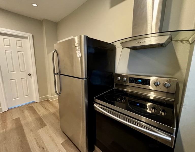 240 Marier Ave - Photo 3 of 9