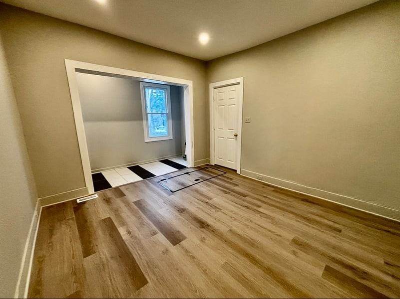 240 Marier Ave - Photo 7 of 9