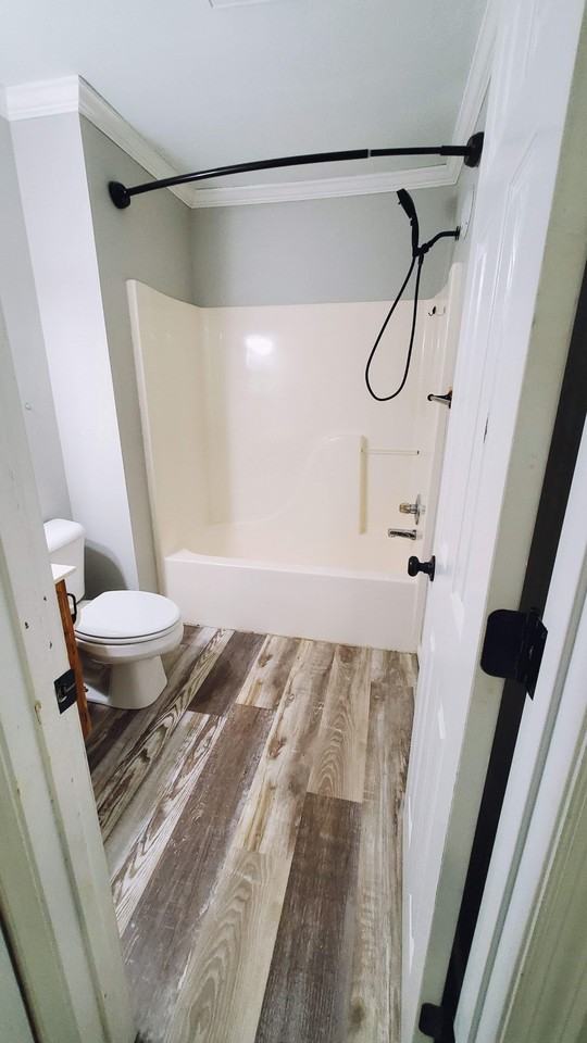 1126 Lenny Ln - Photo 7 of 22