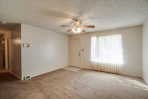 2704 Tampico Dr - Photo 3 of 18