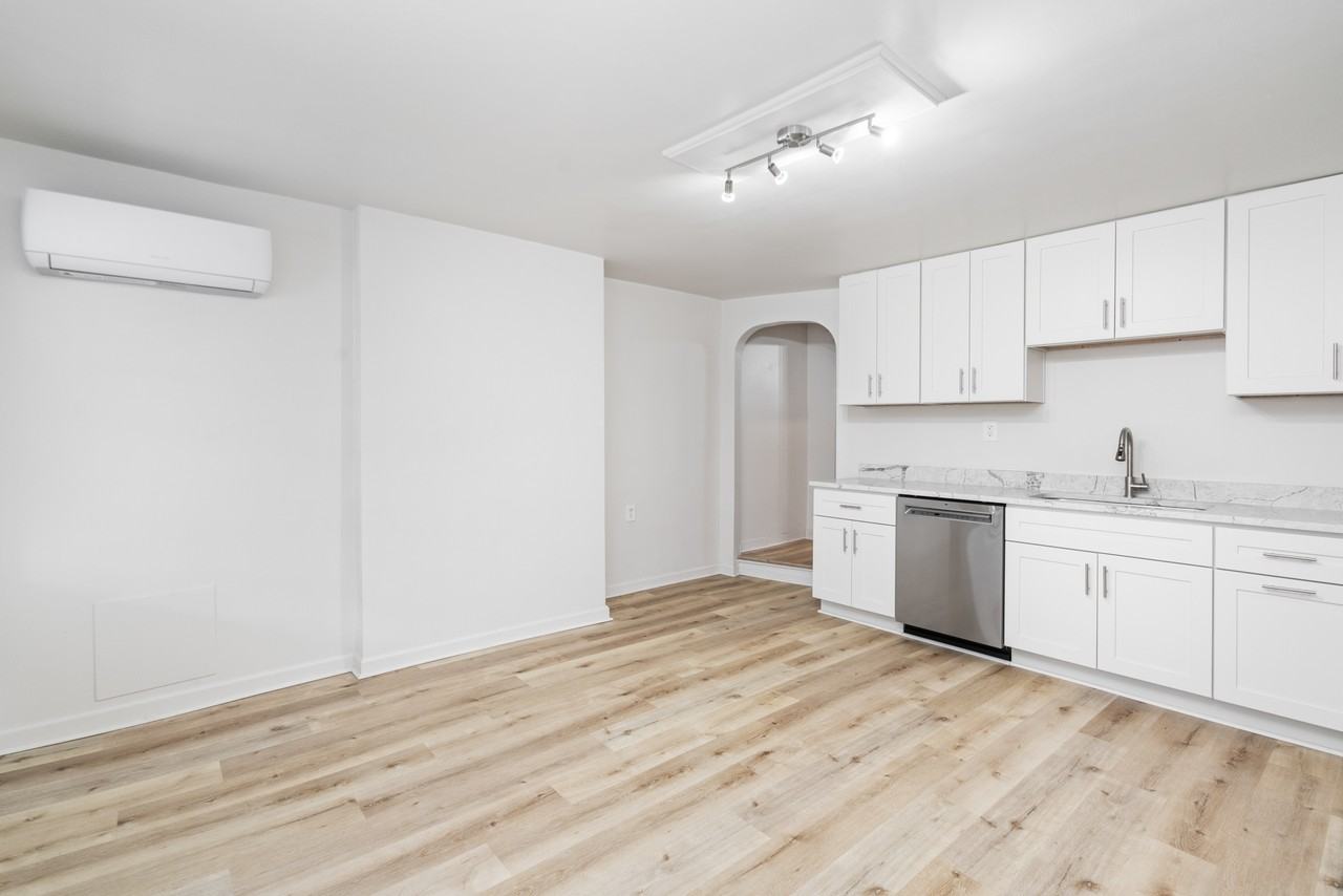 2321 Spring St #1 - Photo 6 of 28