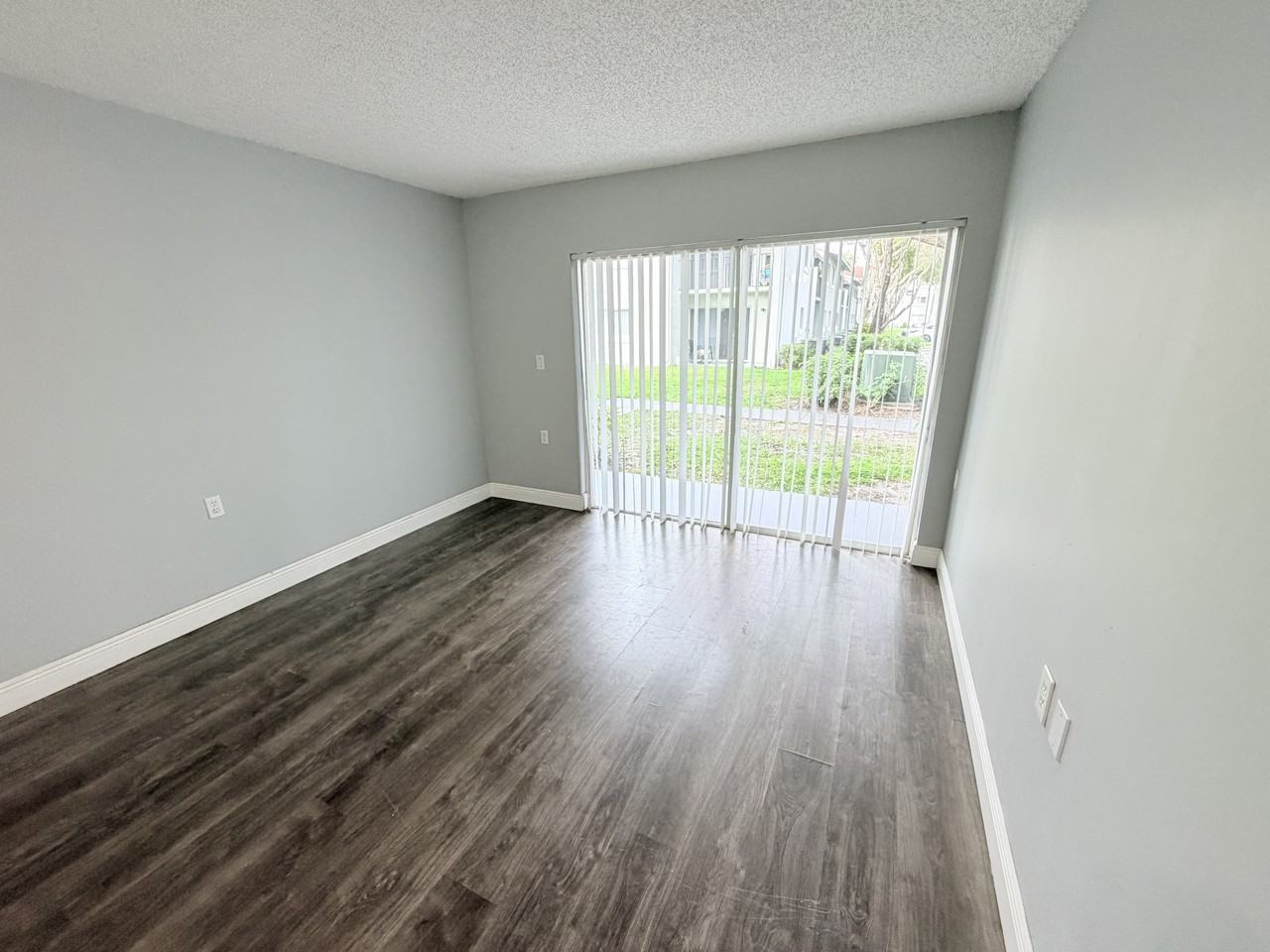 1167 N Benoist Farms Rd #1 - Photo 3 of 21