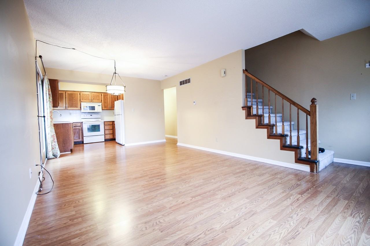 306 Orchard Cir #1 - Photo 3 of 14