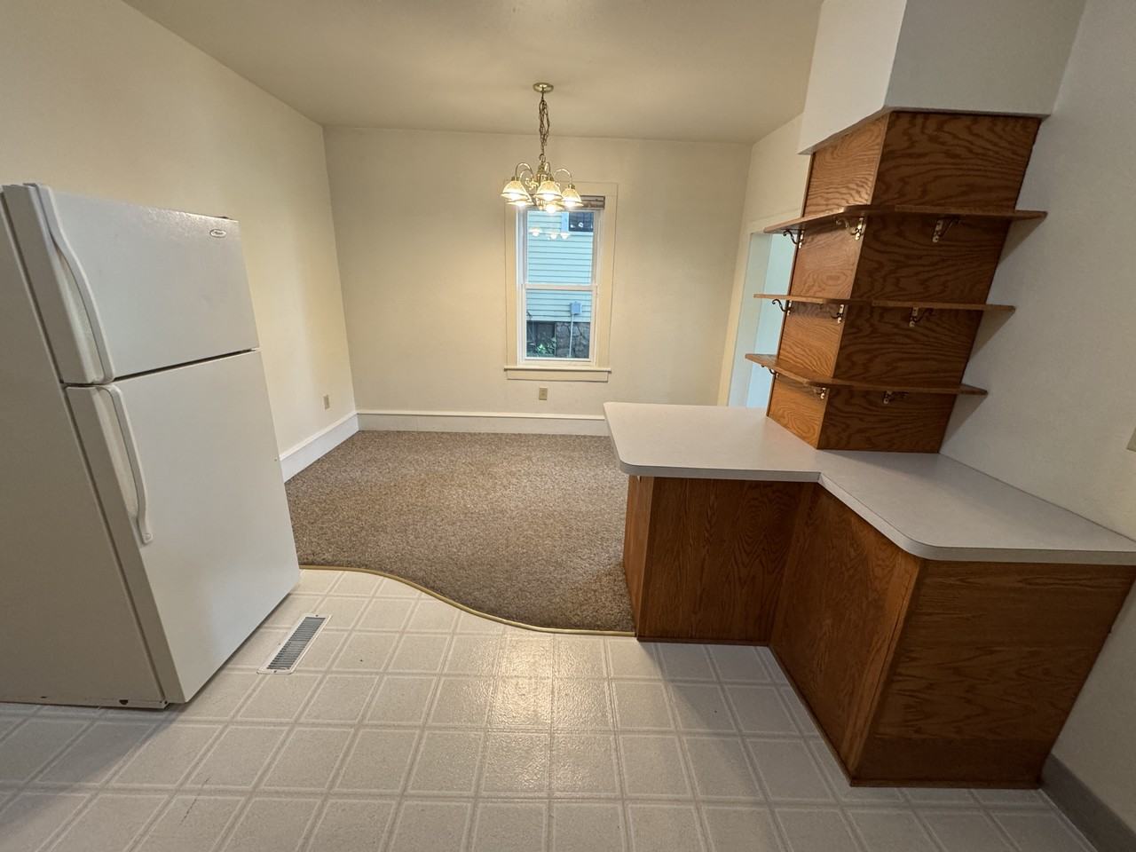 802 Franklin St #802 - Photo 3 of 16