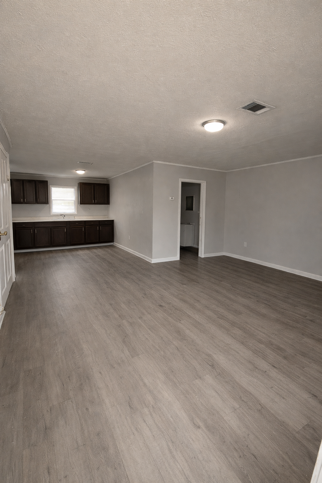 110 DR 980 - A23 #A23 - Photo 2 of 4