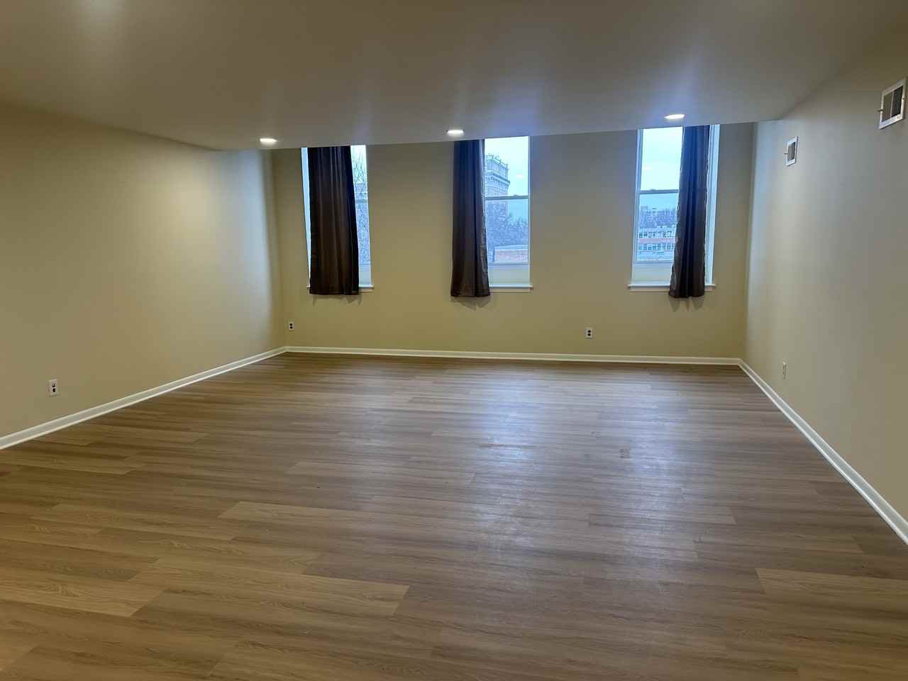 1622 Mcculloh St #1 - Photo 5 of 6