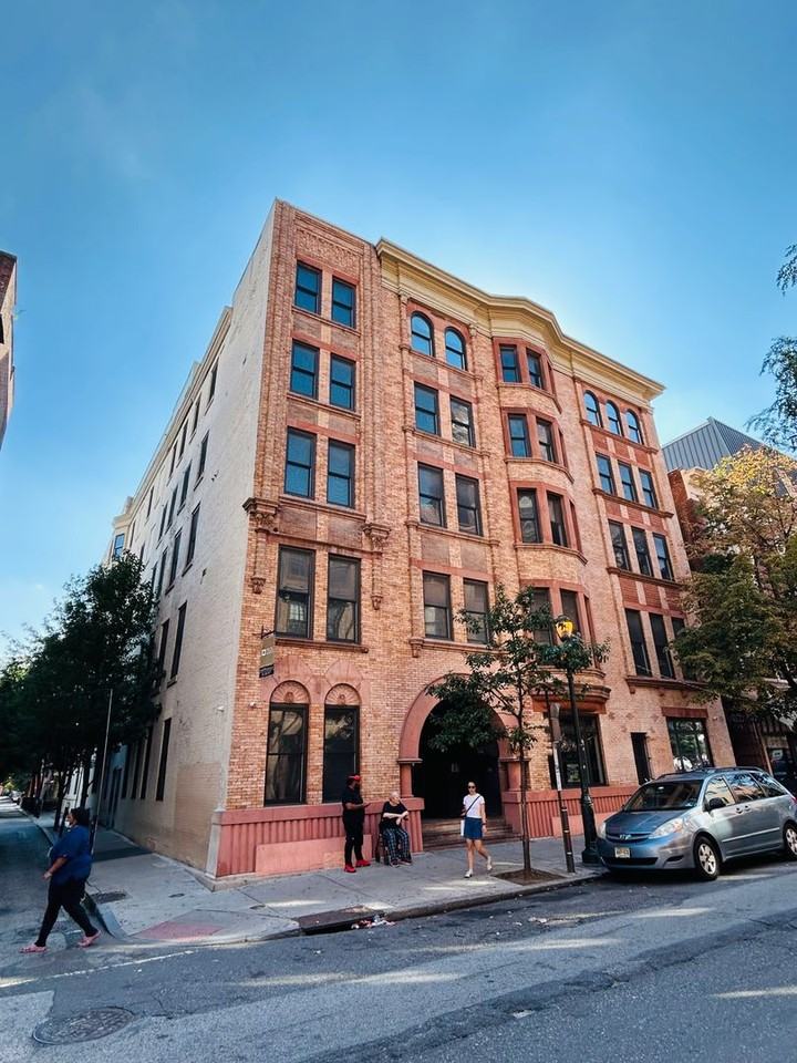 4525 Walnut Associates LP - Photo 7 of 21