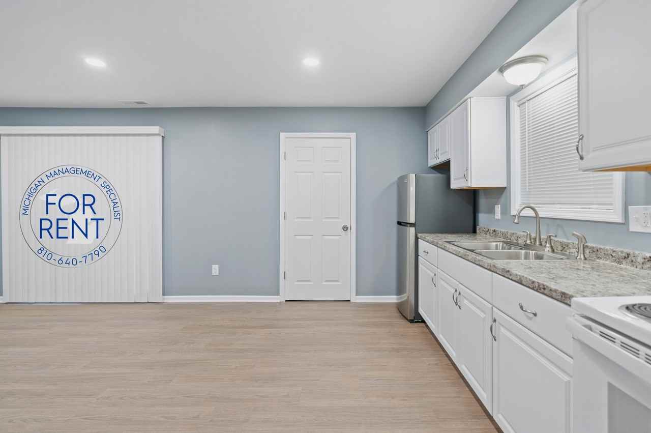 Asylum St  816 - 2 #2 - Photo 6 of 33