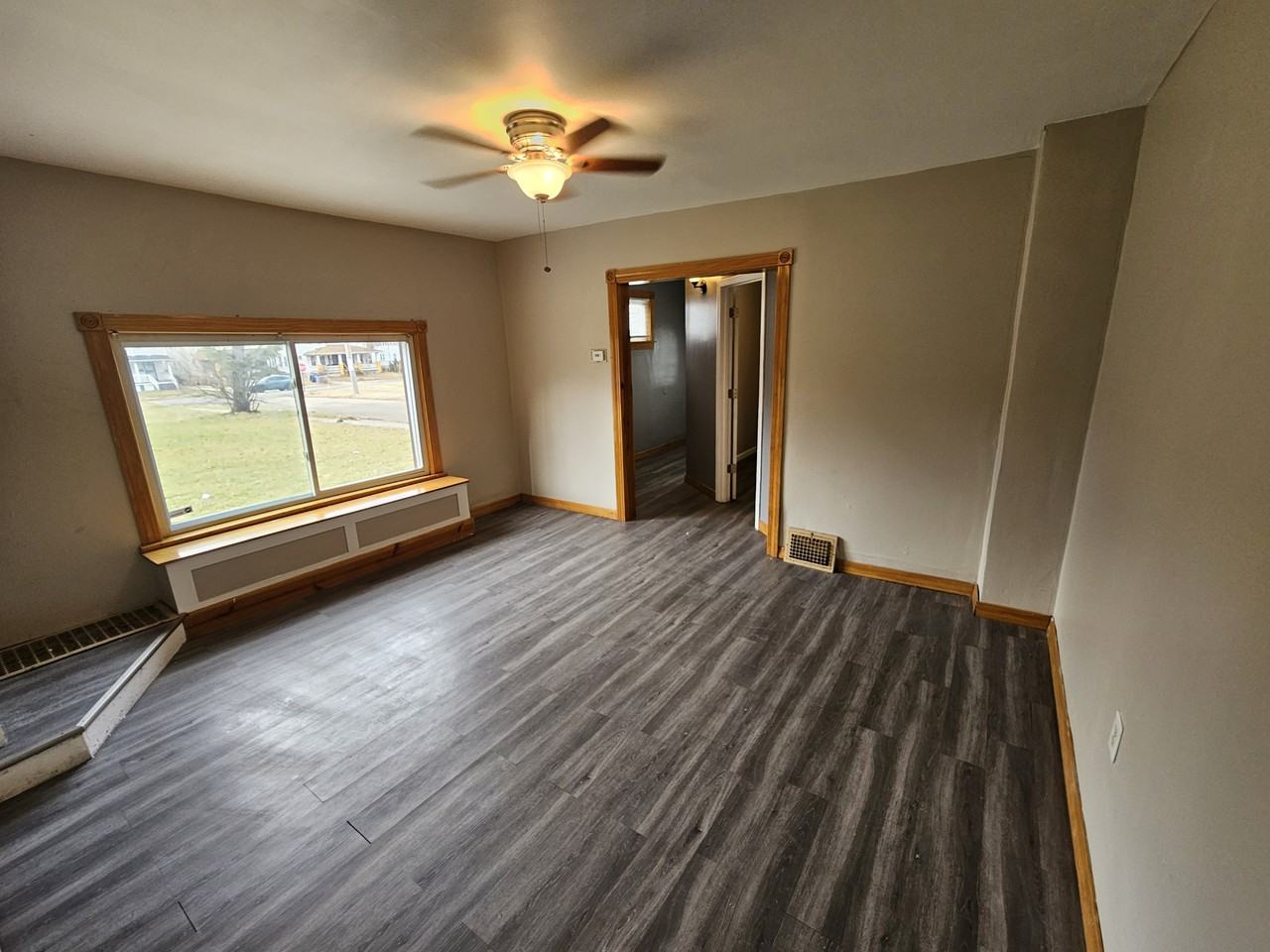 11600 Beulah Ave #11600RIGHT - Photo 7 of 22