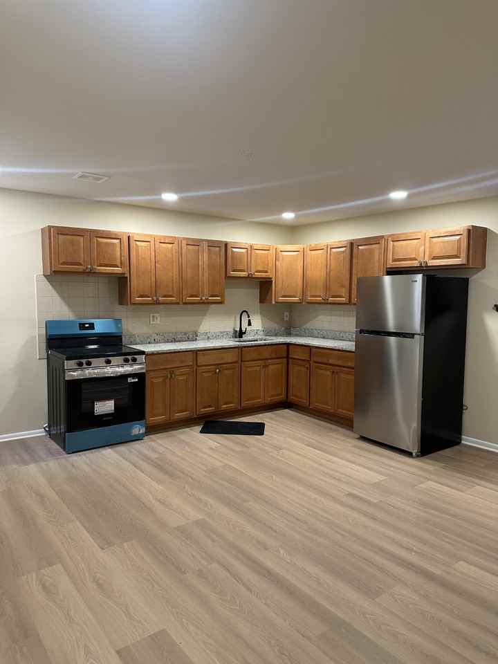 1624 Mcculloh St #2 - Photo 2 of 5