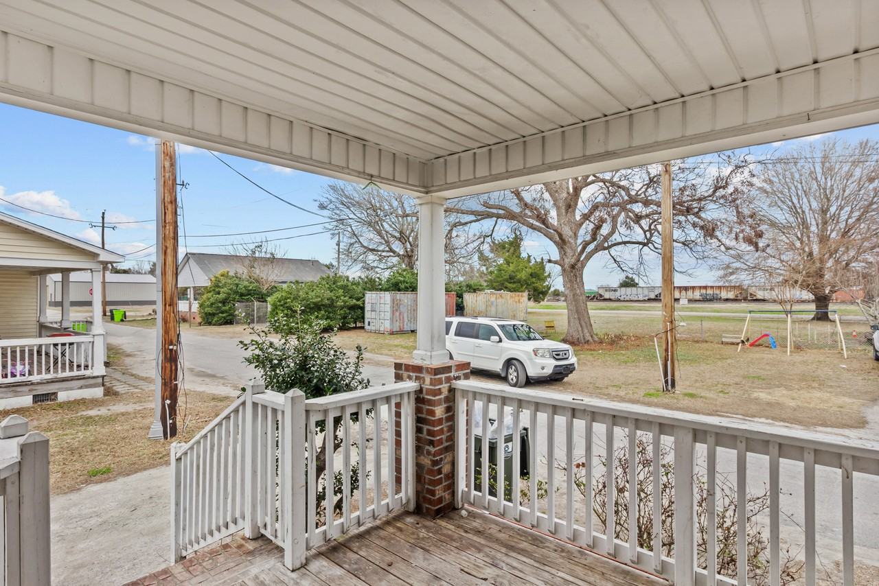 883 N Cool Ave #1 - Photo 3 of 50