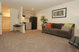 featured image of 1112 S San Jose