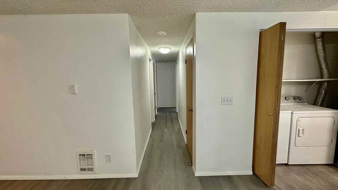 Clearwater Ridge Apartments - Photo 5 of 12
