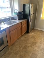 featured image of 8 Warren St #1