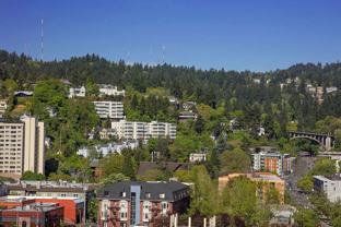 1221 Sw 11th Ave - Photo 1 of 1