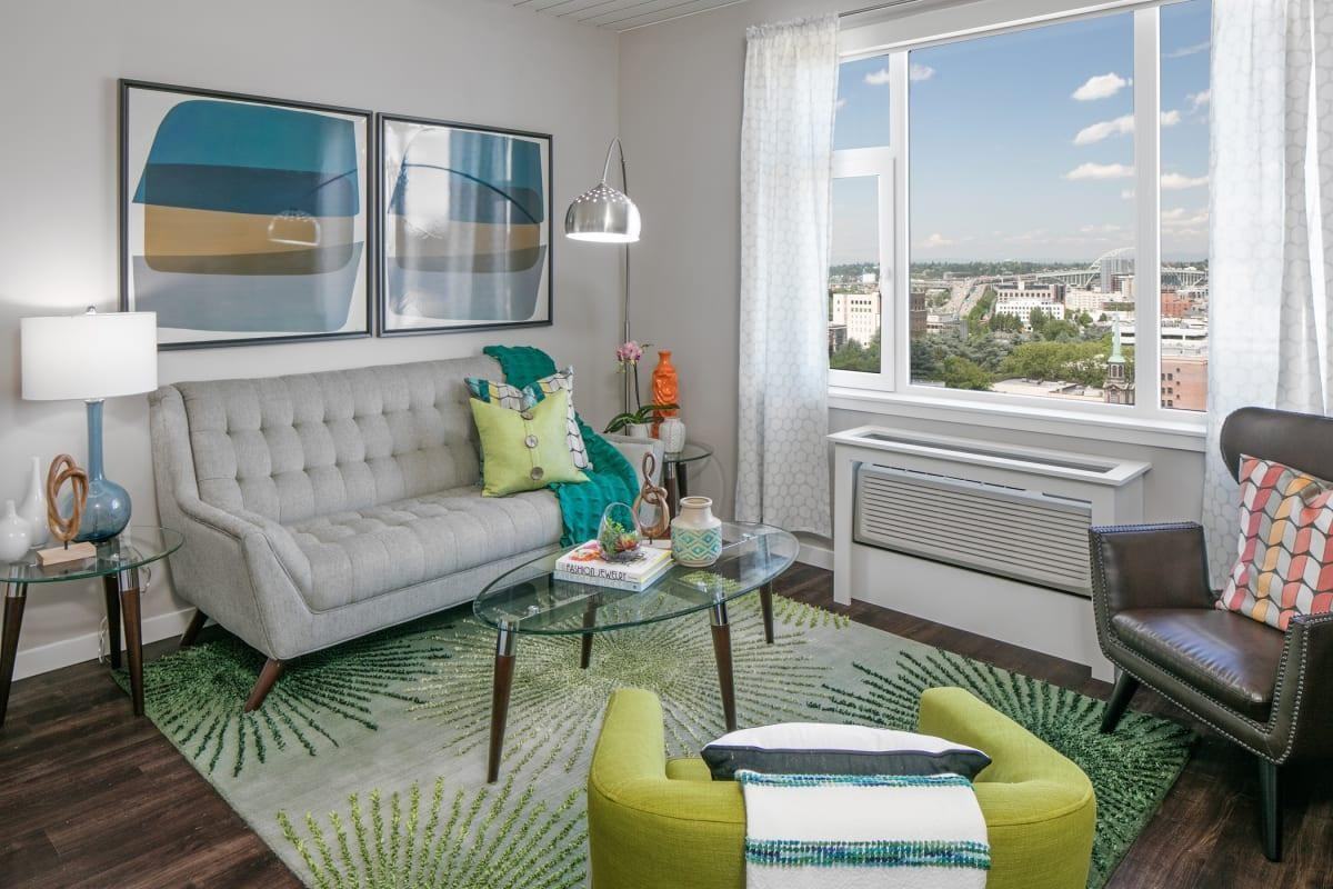 1221 Sw 11th Ave - Photo 2 of 41