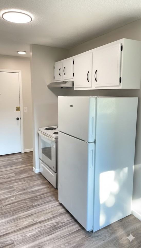 Royal Oaks Apartments - Photo 4 of 50