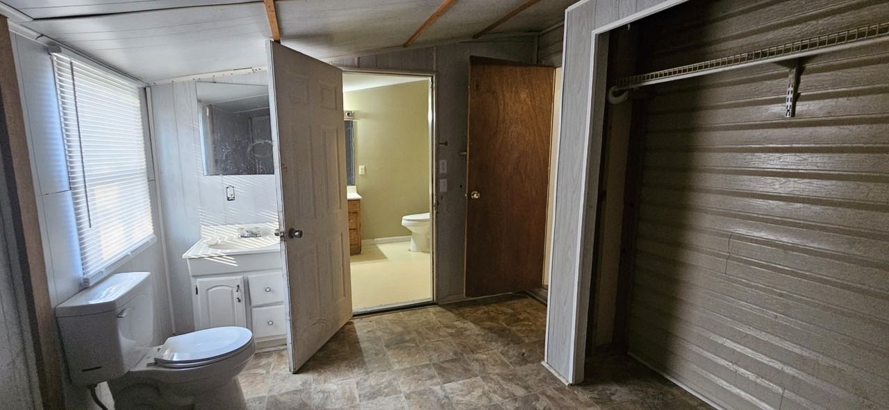 816 Meridian St - Photo 4 of 23