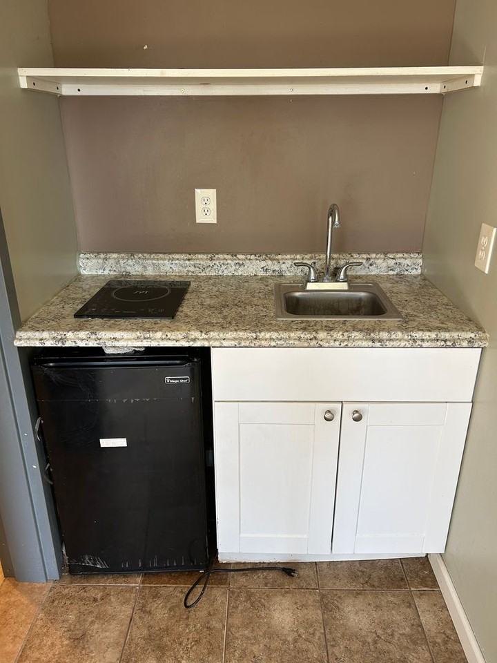 Ville 9 - Photo 2 of 5